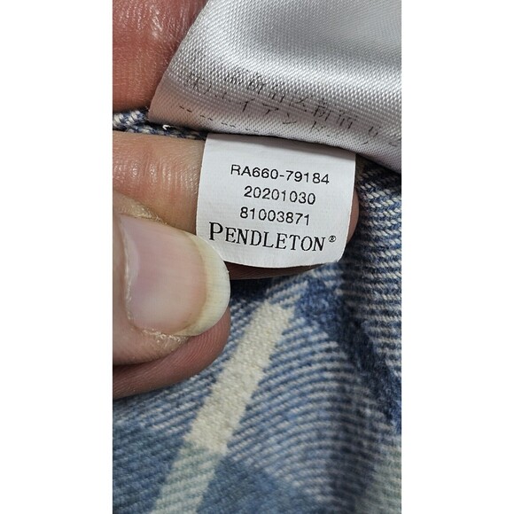 Pendleton Burnside Blue Plaid Flannel Button Front Shirt Men's SZ M FLAW - Picture 12 of 14